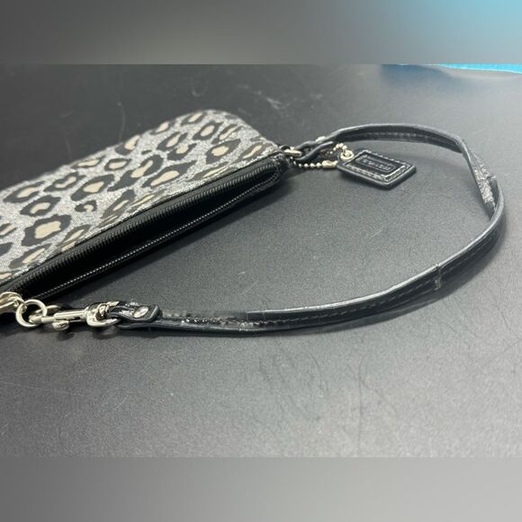 Pre Loved Coach Madison Ocelot-Silver and Black Leopard Print Wristlet - Picture 8 of 15